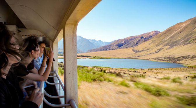 Adventure Itinerary TranzAlpine-heading-west-past-Lake